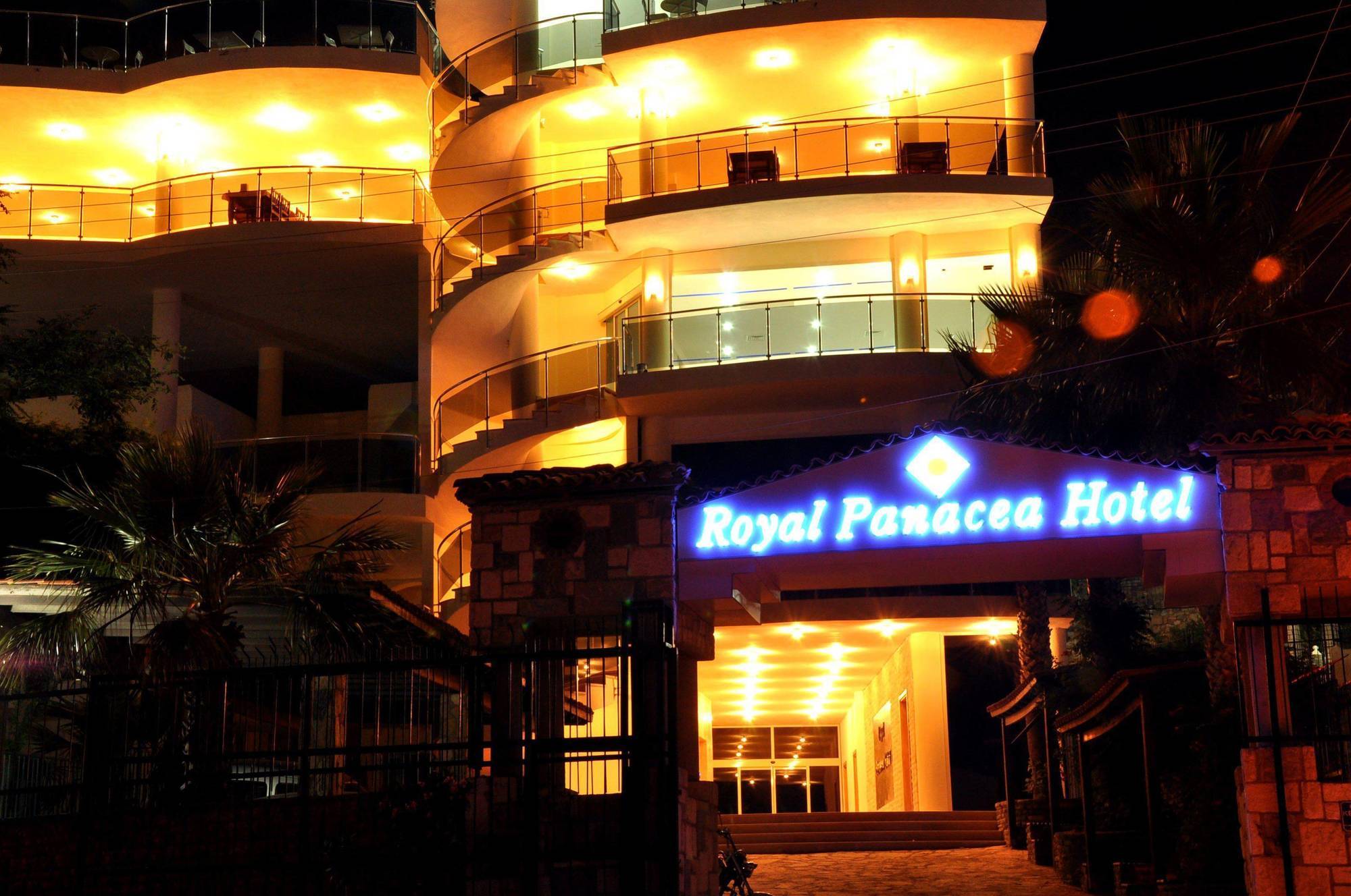 Royal Panacea Hotel Bodrum ภายนอก รูปภาพ